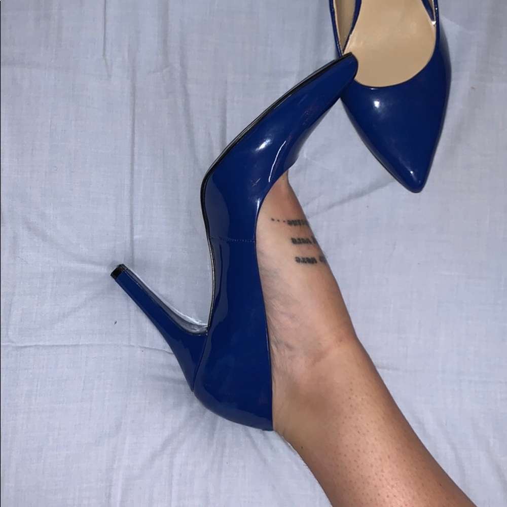 Blue Heels - Picture 5 of 5